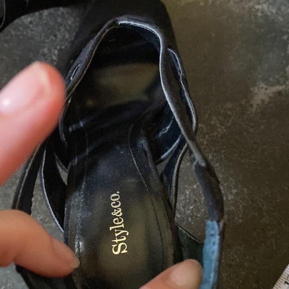 Style & Co. black cut-out  peep heeled shoe. - Picture 14 of 14